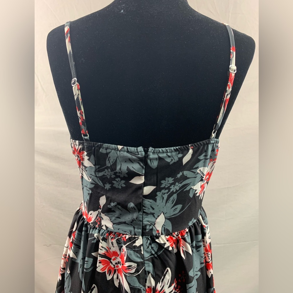 Black Boho Floral Print Twist Front Cami Dress - Picture 9 of 10